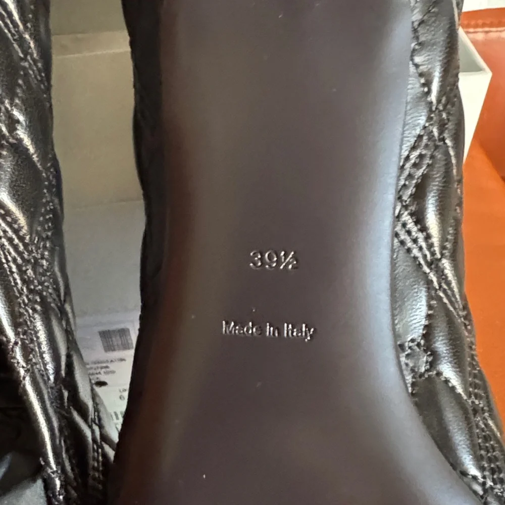 Burberry Black Leather Baby Pump Shoes